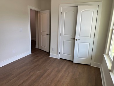 Gorgeous brand new construction home in Heron's Roost. A gated - photo 5