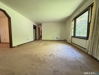 Bring your ideas and unlock the potential of this well-located - photo 12