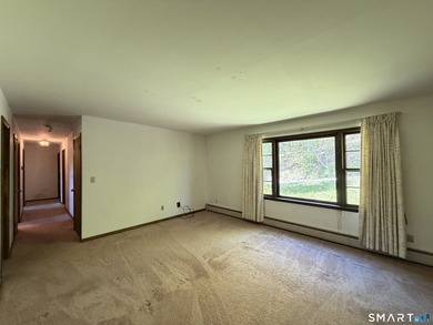Bring your ideas and unlock the potential of this well-located - photo 14