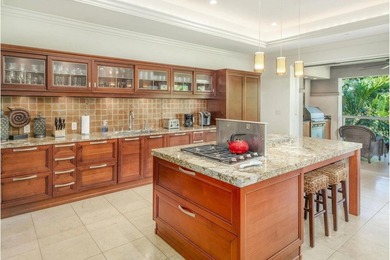 Arguably south Maui's most exclusive *second home* destination - photo 14