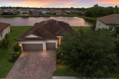 (private lake, pond, creek) Home For Sale in Lakewood Ranch Florida