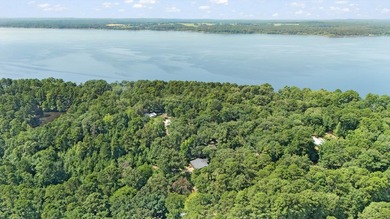 Just a few steps from Lake O' the Pines, this fully furnished - photo 22