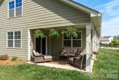 2214 Seagull is officially back on the market. We have made - photo 27