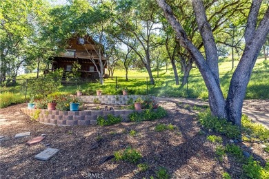 PRICE REDUCED! Located in the gated lake community of Oak Shores - photo 32