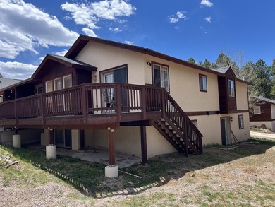 2540 sq.ft. Townhome being offered fully furnished. Spacious - photo 34
