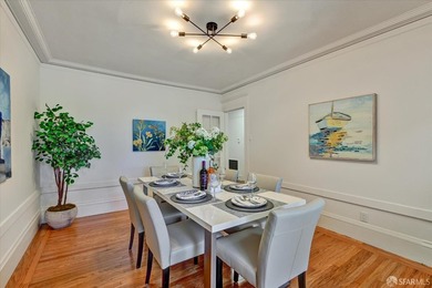 Beautiful Central Sunset semi-detached home ideally located just - photo 8