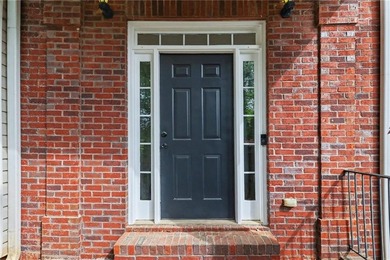 Welcome home to this spacious and well-designed property - photo 3