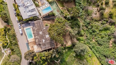 BANK OWNED ocean-view Riviera fixer. Offering one of the most - photo 1