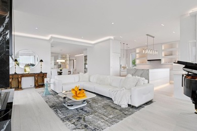 LAKE LIFE - WAYZATA STYLE - 220ft of Lake Minnetonka Shoreline | - photo 14