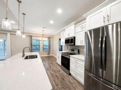 ASSUMABLE 2.75% VA LOAN! Welcome to 2 W Casa Loma. Built in 2021 - photo 17
