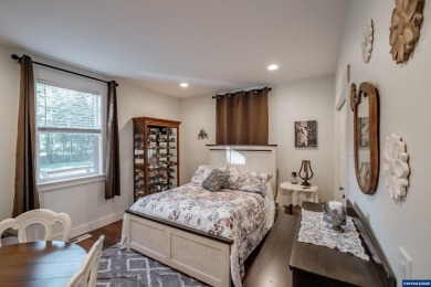 Accepted Offer with Contingencies. Like-new 2020 home with 3