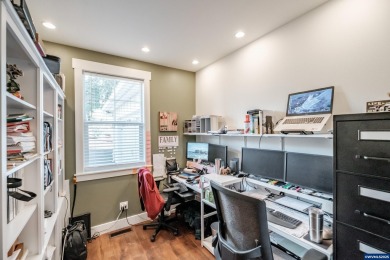 Accepted Offer with Contingencies. Like-new 2020 home with 3