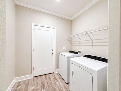 ASSUMABLE 2.75% VA LOAN! Welcome to 2 W Casa Loma. Built in 2021 - photo 34