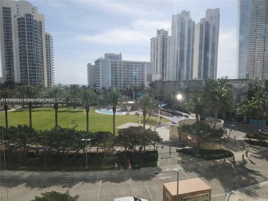 ALLOWED - SELLER MOTIVATED !!! BEAUTIFUL 1 BED/ 1 BATH - 1,005 - photo 4