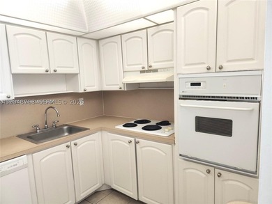 ALLOWED - SELLER MOTIVATED !!! BEAUTIFUL 1 BED/ 1 BATH - 1,005 - photo 7