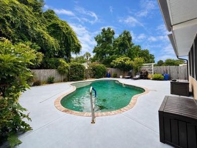 ASSUMABLE 2.75% VA LOAN! Welcome to 2 W Casa Loma. Built in 2021 - photo 39