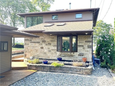 Lake Home For Sale in Sheffield Lake, Ohio