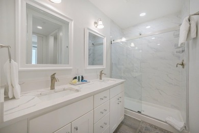 PRICED TO SELL! AT 30A & 393 WITH 3 DEEDED BEACH ACCESSES! - photo 18