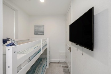 PRICED TO SELL! AT 30A & 393 WITH 3 DEEDED BEACH ACCESSES! - photo 19