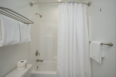 PRICED TO SELL! AT 30A & 393 WITH 3 DEEDED BEACH ACCESSES! - photo 23