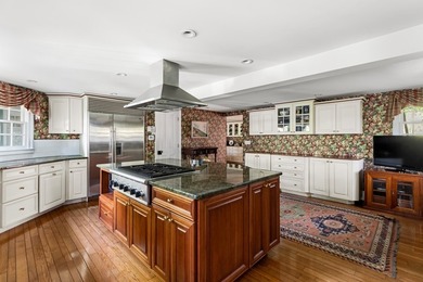 Built in 1832 and owned by the same family for nearly 50 years - photo 30