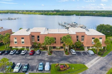 BEST LOCATION *H* Bldg Waterfront GROUND FLOOR Unit In Desirable - photo 4