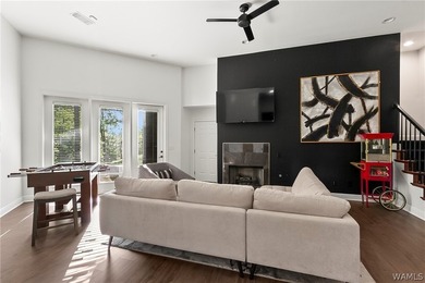 Beautifully remodeled with every square inch thoughtfully - photo 36