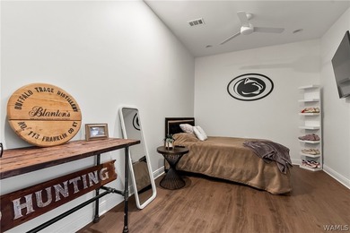 Beautifully remodeled with every square inch thoughtfully - photo 40