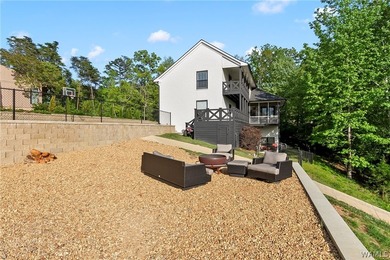 Beautifully remodeled with every square inch thoughtfully - photo 47