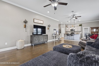 Impeccably maintained and truly move-in ready, this stunning - photo 10