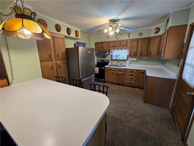 BACK ON THE MARKET AT A REDUCED PRICE!! Deal fell through, no - photo 7