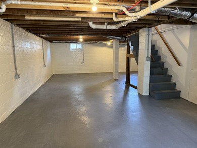 Fully Renovated & Move-In Ready! Welcome to this beautifully - photo 17
