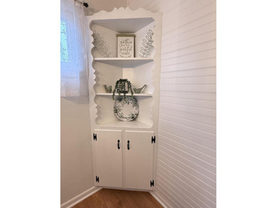 Fully Renovated & Move-In Ready! Welcome to this beautifully - photo 21
