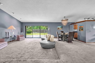 Welcome to this charming 3/2 single-family home in the heart of - photo 4