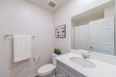 Beautiful 4 bedroom, 3.5 bathroom townhome located at Harbor - photo 33