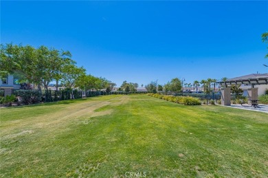 Beautiful 4 bedroom, 3.5 bathroom townhome located at Harbor - photo 40