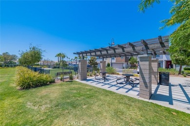 Beautiful 4 bedroom, 3.5 bathroom townhome located at Harbor - photo 41