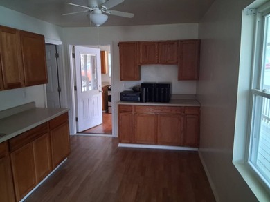 This 1000 sq ft home has 2 bed 2 bath and sits on 14.5 acres - photo 44