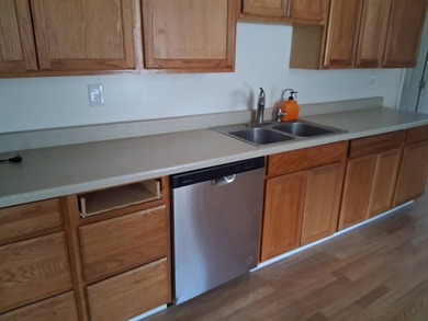 This 1000 sq ft home has 2 bed 2 bath and sits on 14.5 acres - photo 45