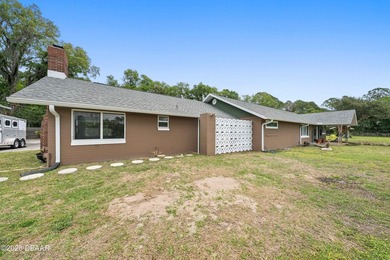 Welcome to ''The Ranch'' at Tomoka Farms! Experience the perfect - photo 11