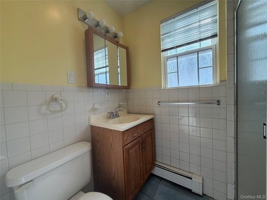 **Beautiful Income-Producing East End Beachside Two-Family Home - photo 16