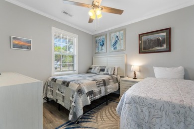 If you've been waiting for a truly move-in-ready condo in Myrtle - photo 20