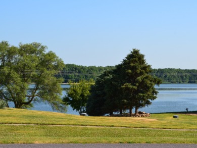 Clinton Lake Lot For Sale in Weldon Illinois