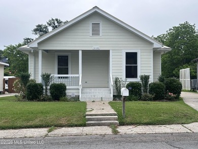 Very nice cozy home, walking distance to downtown, the - photo 1