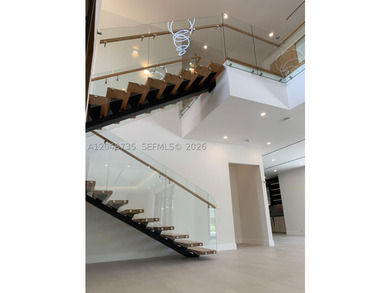 it s a single family home ...CORE / CORE+ RESIDENTIAL INVESTMENT - photo 4