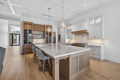 (private lake, pond, coastal) Home For Sale in Palm Beach Gardens Florida