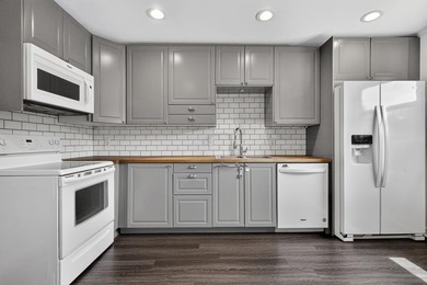 Welcome to this beautifully redone 2 bed 2 bath home with an - photo 7