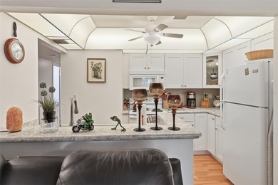 Welcome to this charming and incredibly well-maintained - photo 8
