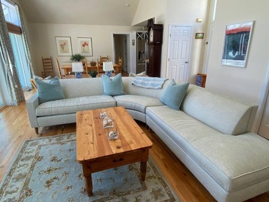 A Turnkey Hamptons Retreat Moments from the Beach Privately set - photo 5