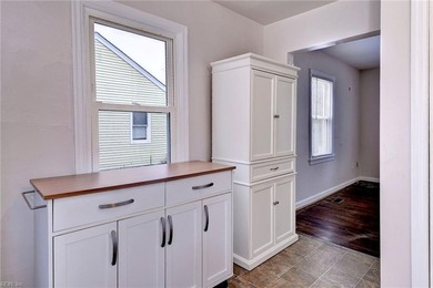 Charming bungalow featuring 2 bedrooms and 1 full bath